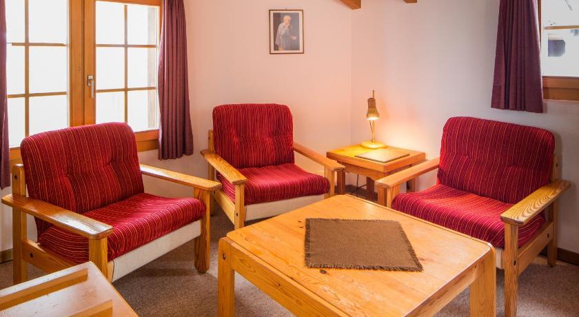 Familienhotel Garni Sporting Bettmeralp Zimmer foto