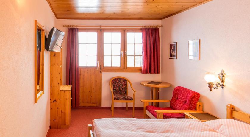 Familienhotel Garni Sporting Bettmeralp Zimmer foto