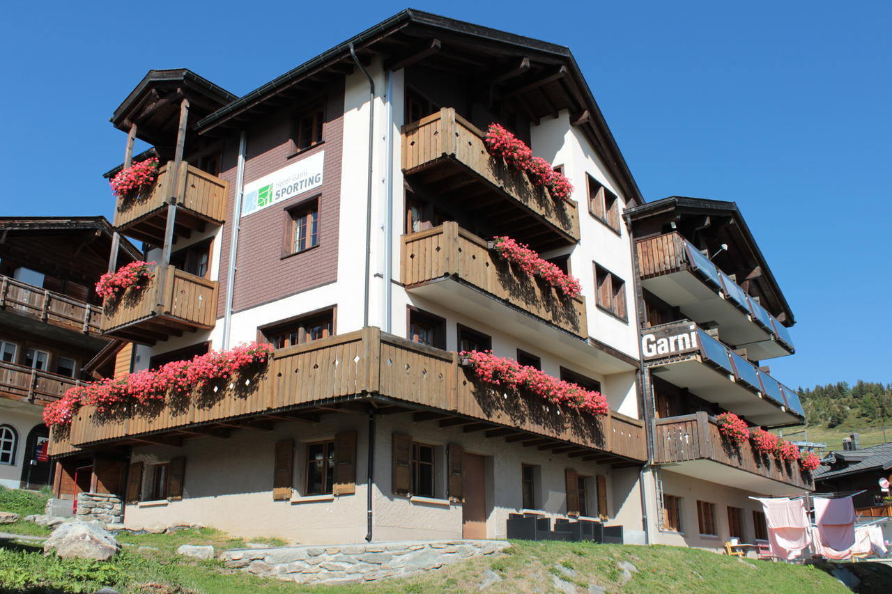 Familienhotel Garni Sporting Bettmeralp Exterior foto
